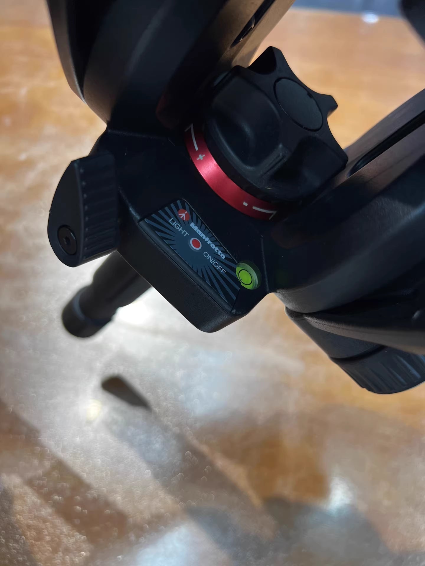 Manfrotto 504HD Fluid Video Head with Flat Base
