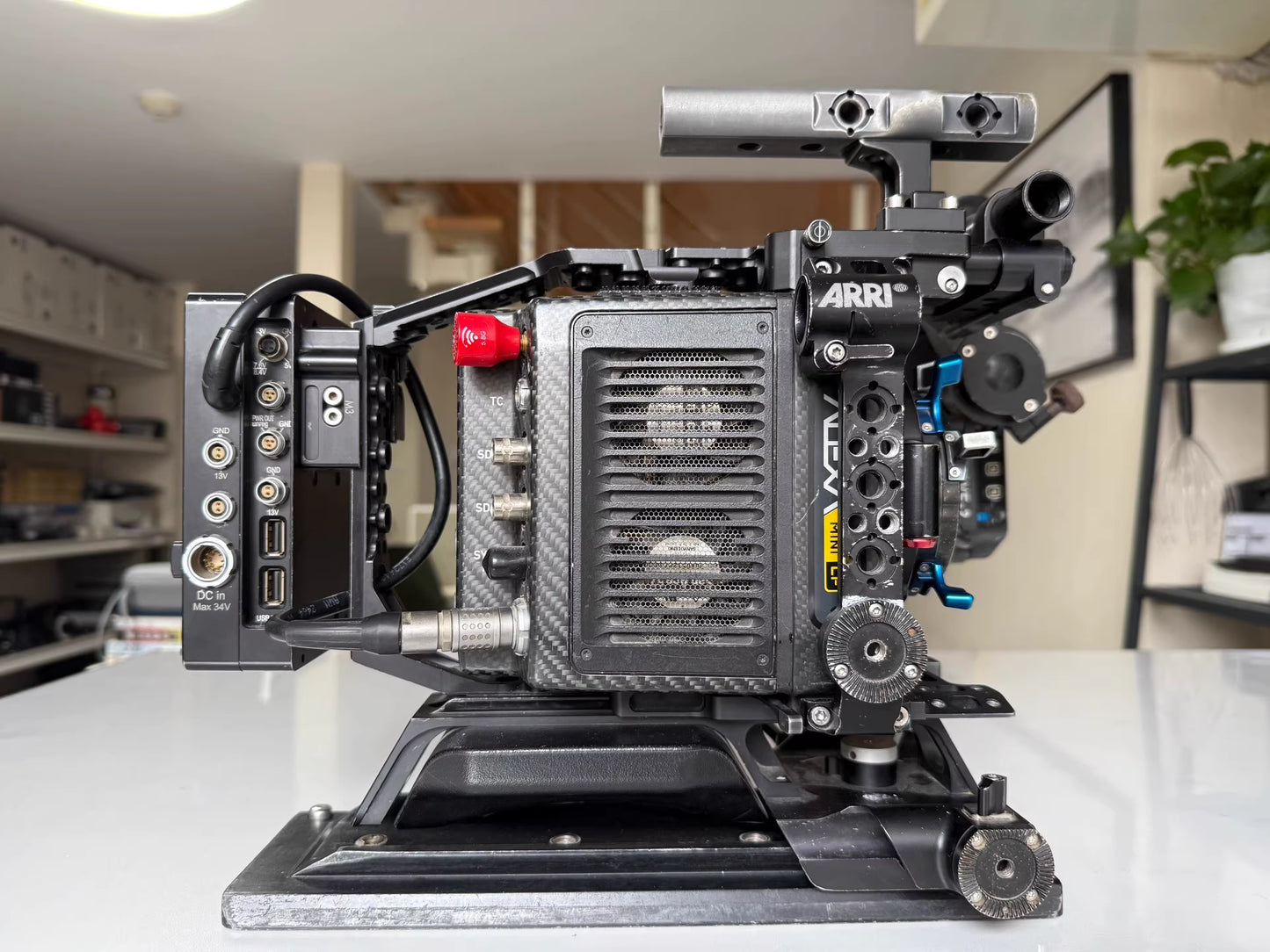 ARRI ALEXA Mini LF Production Set ( 8000 Hours )